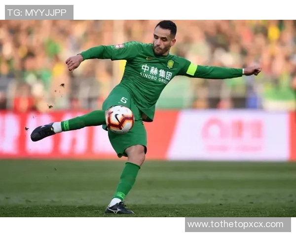 哪位足球明星曾在比赛中使用苹果6手机引发热议揭秘背后的故事